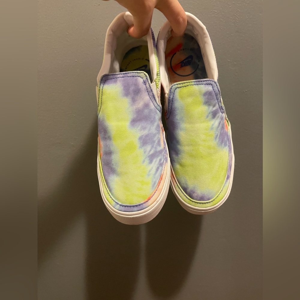Women’s slip-on